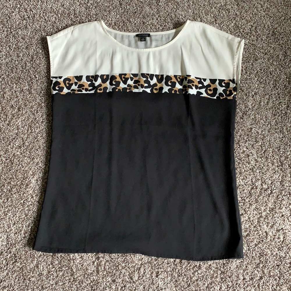 Ann Taylor sleeveless blouse